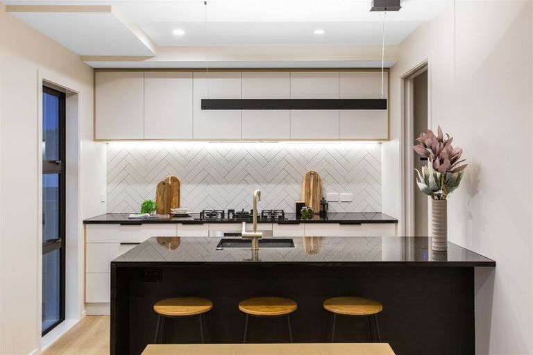 Photo of property in 170b Navigation Drive, Whitby, Porirua, 5024