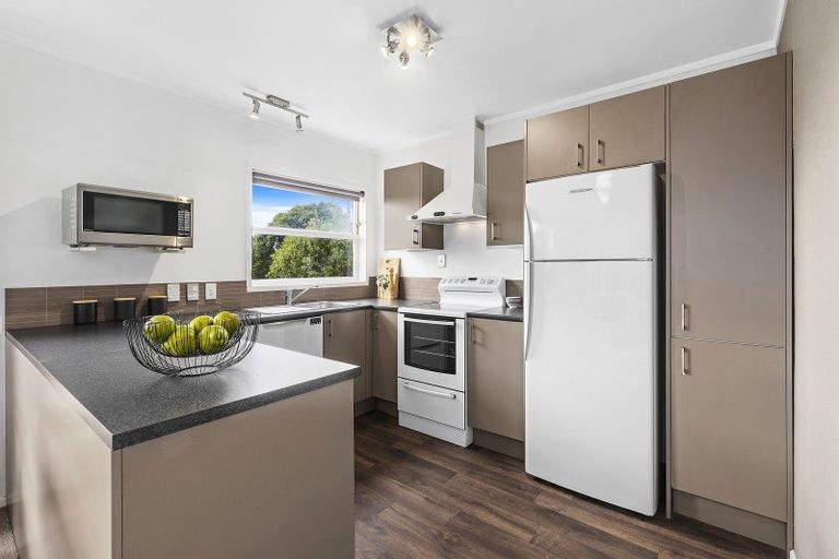 Photo of property in 27u3 Winston Street, Crofton Downs, Wellington, 6035