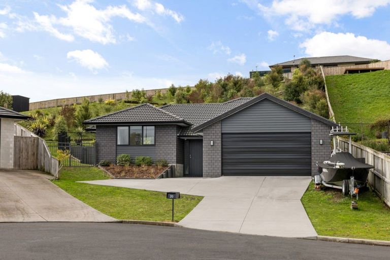 Photo of property in 20 Moira Close, Welcome Bay, Tauranga, 3175