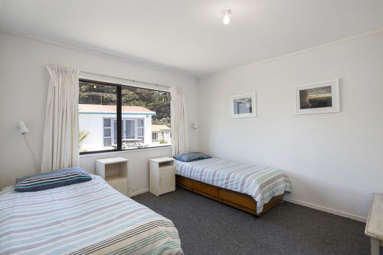 Photo of property in 117 Jetty Road, Castlepoint, Tinui, 5889