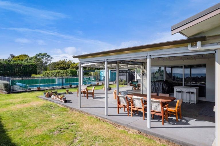 Photo of property in 51 Wilson Road, Urenui, 4375