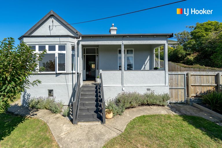 Photo of property in 8 Kevin Street, Mornington, Dunedin, 9011