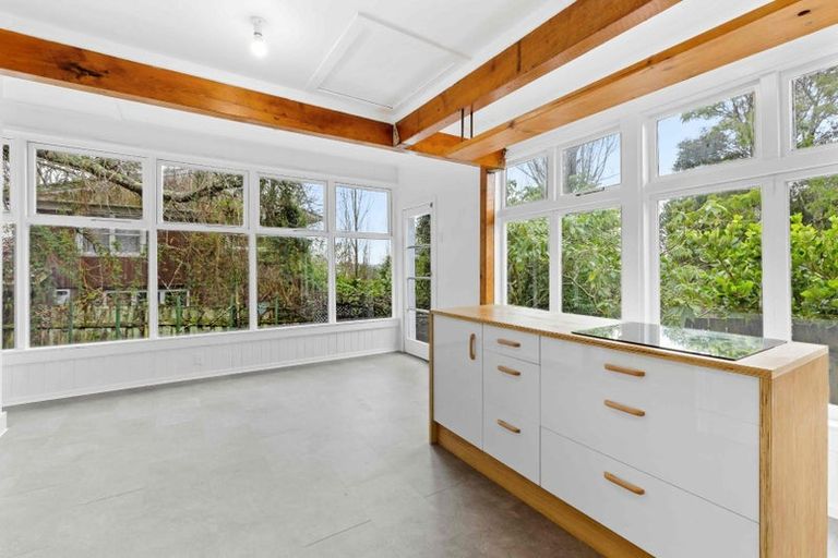 Photo of property in 1/50 Royal Road, Massey, Auckland, 0614