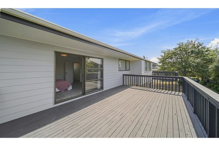 Photo of property in 6 Noble Street, Waiuku, 2123