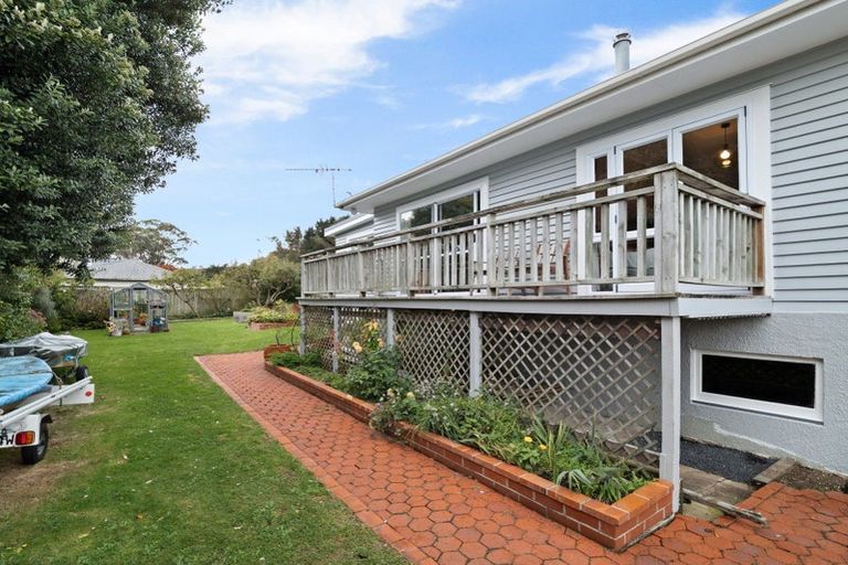 Photo of property in 8 Rosehill Road, Macandrew Bay, Dunedin, 9077