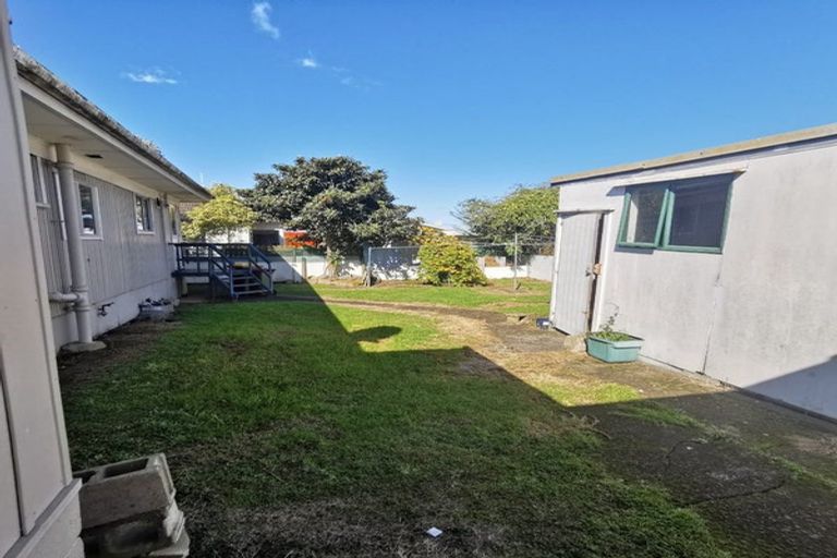 Photo of property in 221 Great South Road, Manurewa, Auckland, 2102