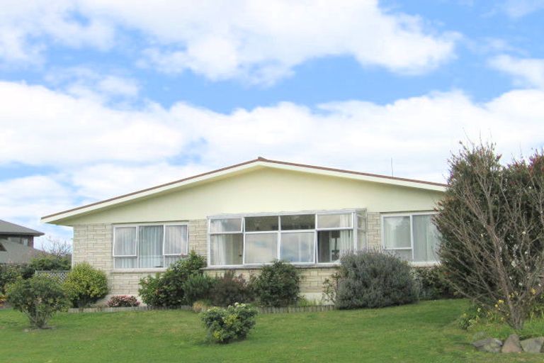 Photo of property in 4 Berwick Place, Mount Maunganui, 3116