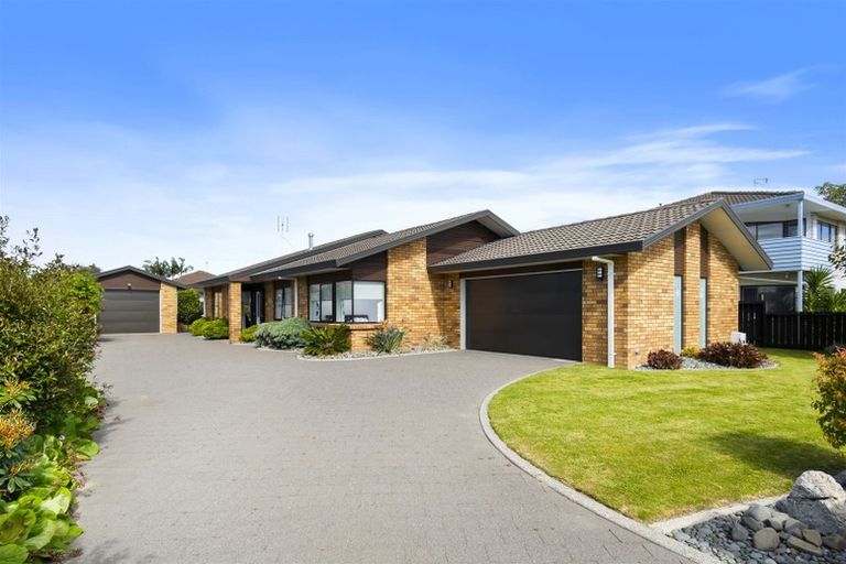 Photo of property in 9 Russley Drive, Mount Maunganui, 3116