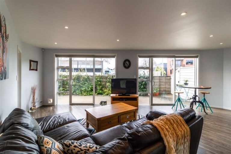 Photo of property in 39u5 Norton Road, Frankton, Hamilton, 3204