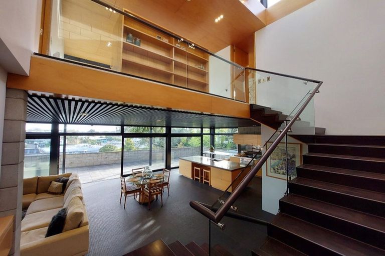 Photo of property in 30b Thackeray Street, Hamilton Lake, Hamilton, 3204