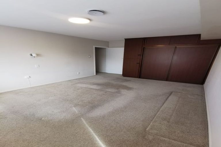 Photo of property in 11 Manor Place, Bryndwr, Christchurch, 8053