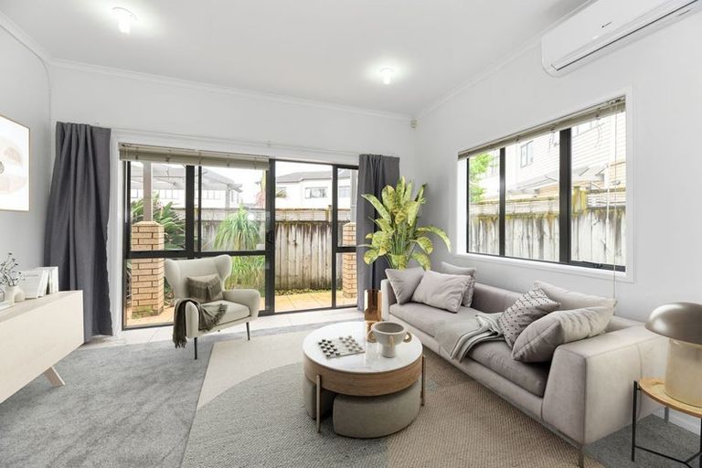 Photo of property in 15 Skip Lane, East Tamaki, Auckland, 2013