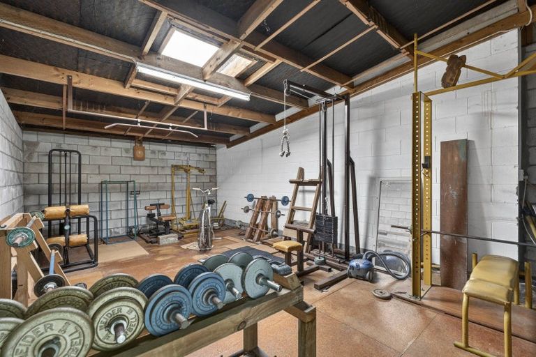Photo of property in 120 Vauxhall Road, Narrow Neck, Auckland, 0624