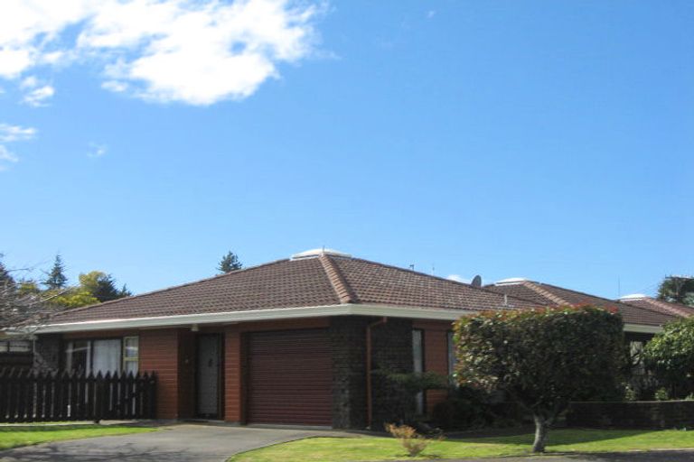 Photo of property in 14b Ruataniwha Street, Waipawa, 4210