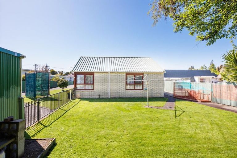 Photo of property in 12b Oxford Street, Marton, 4710