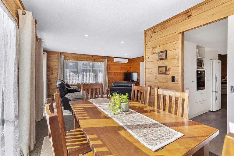 Photo of property in 64 Spyglass Lane, Whitby, Porirua, 5024