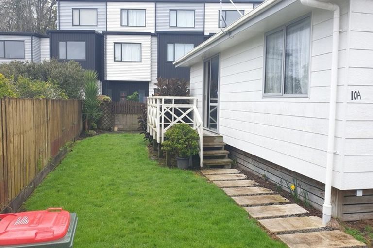 Photo of property in 10 Te Kanawa Crescent, Henderson, Auckland, 0610