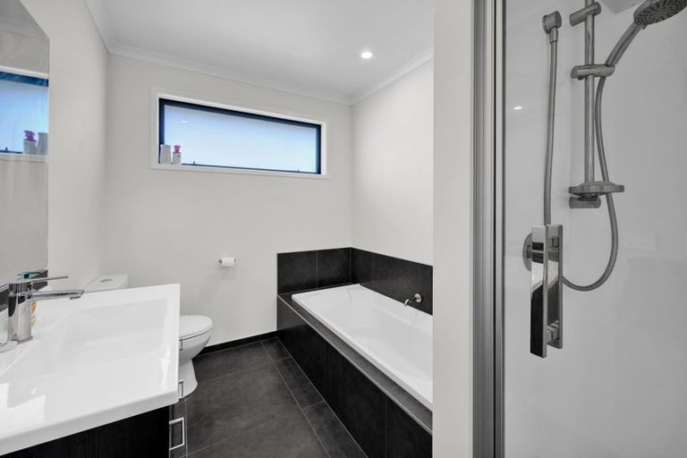 Photo of property in 32a Hunter Street, Hawera, 4610
