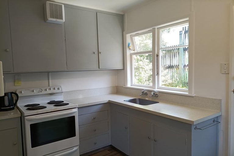 Photo of property in 77 Toi Toi Street, Toi Toi, Nelson, 7010