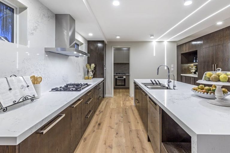 Photo of property in 19 Oak Manor Drive, Albany, Auckland, 0632