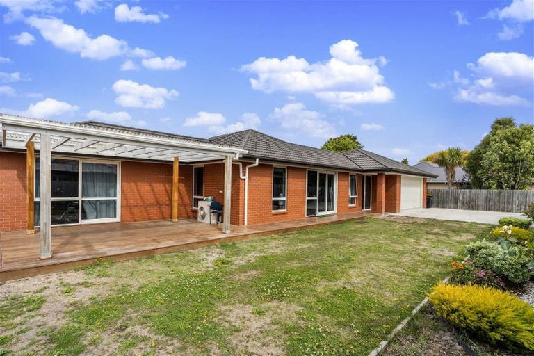 Photo of property in 142a Highsted Road, Casebrook, Christchurch, 8051