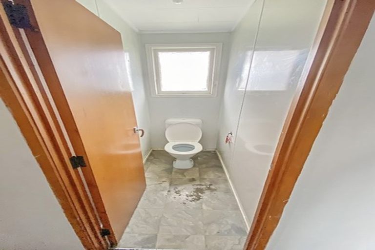 Photo of property in 3 Hywell Place, Manurewa, Auckland, 2102