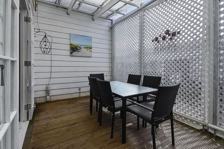 Photo of property in 1/21 Onslow Road, Papakura, 2110