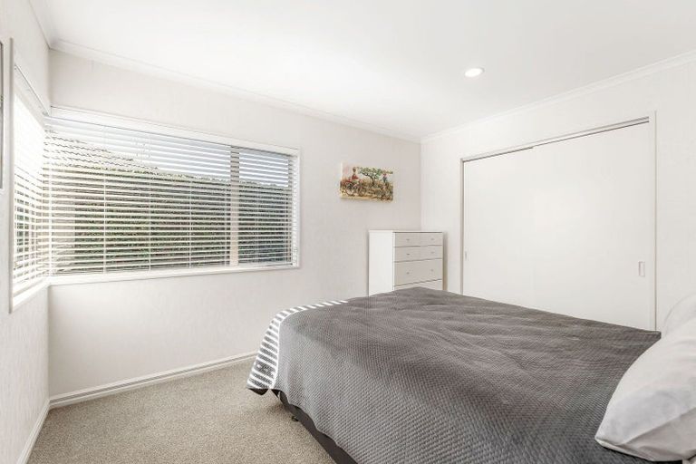 Photo of property in 18a Haven Grove, Papamoa Beach, Papamoa, 3118