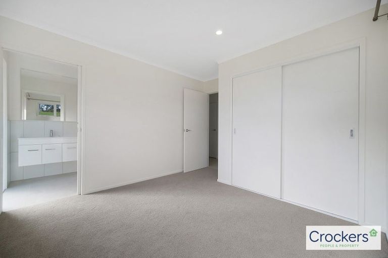 Photo of property in 1522a Old North Road, Helensville, 0875