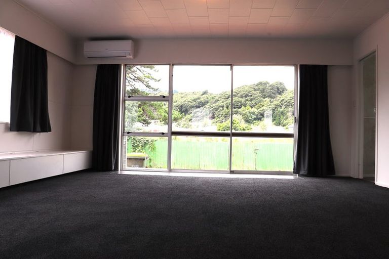Photo of property in 71a Main Road, Wainuiomata, Lower Hutt, 5014