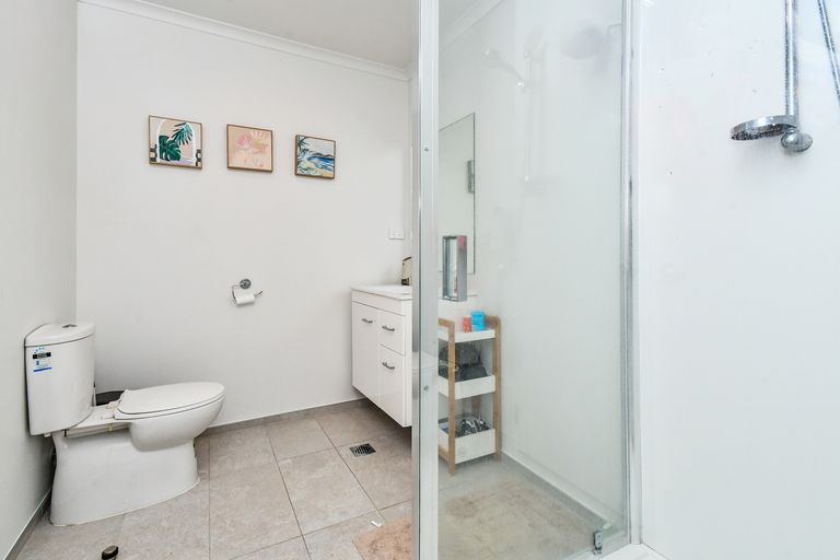 Photo of property in 11 Saddleback Crescent, Papakura, 2110