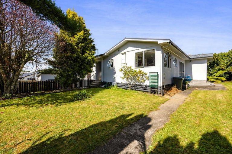 Photo of property in 465 Broadway, Stratford, 4332