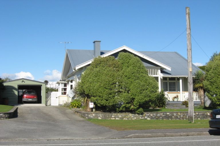 Photo of property in 120 Fitzherbert Street, Hokitika, 7810