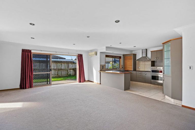 Photo of property in 5 Shire Place, Papamoa Beach, Papamoa, 3118