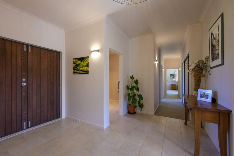 Photo of property in 19 Whiting Drive, Wakefield, 7025