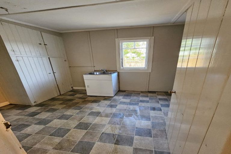 Photo of property in Kingston Place, Waipawa, 4210