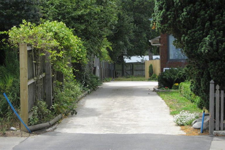 Photo of property in 13 Riley Crescent, Woolston, Christchurch, 8023