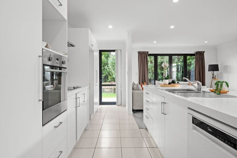 Photo of property in 9 Te Ironui Place, Huntington, Hamilton, 3210