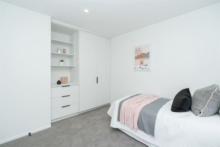 Photo of property in 23u2 Strowan Avenue, Fairfield, Hamilton, 3214