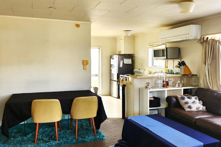 Photo of property in 5/8 Onslow Road, Papakura, 2110