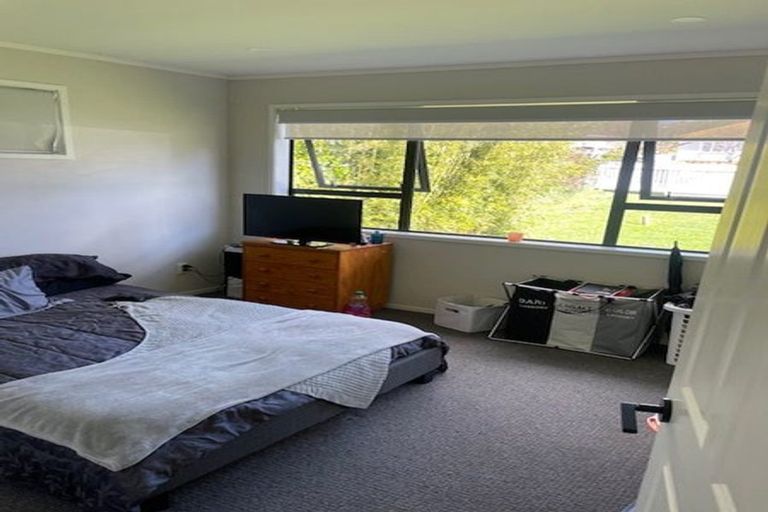 Photo of property in 26 Ranui Avenue, Ranui, Auckland, 0612