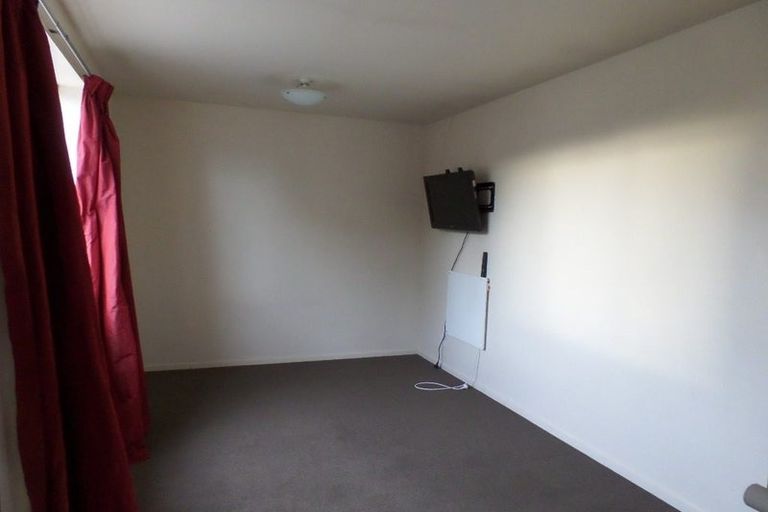 Photo of property in 5b Paeroa Street, Riccarton, Christchurch, 8041