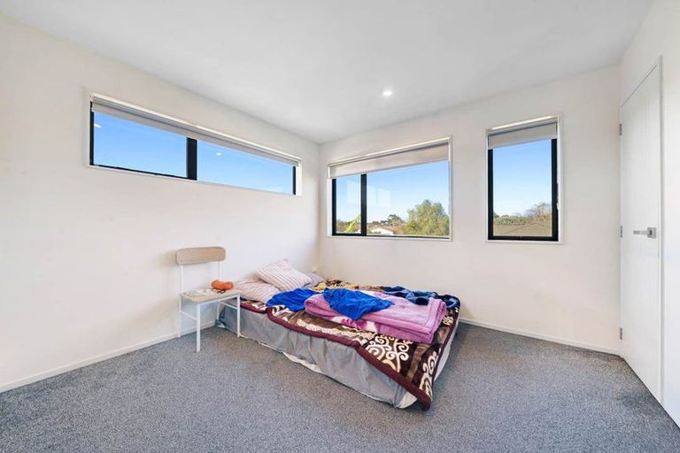 Photo of property in 1/15 Rush Place, Mangere, Auckland, 2022