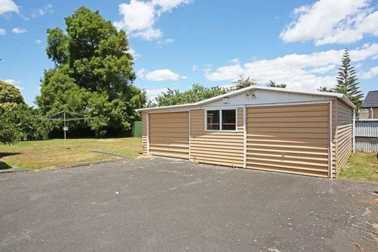 Photo of property in 11 Hunua Road, Papakura, 2110