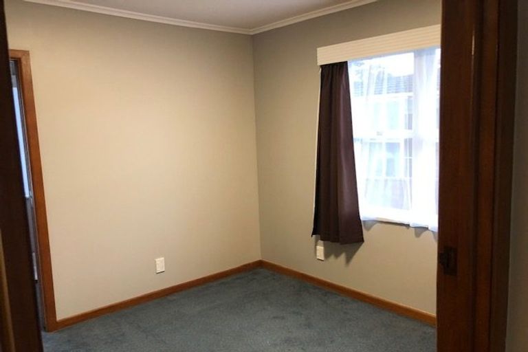 Photo of property in 15 Dakota Avenue, Beach Haven, Auckland, 0626