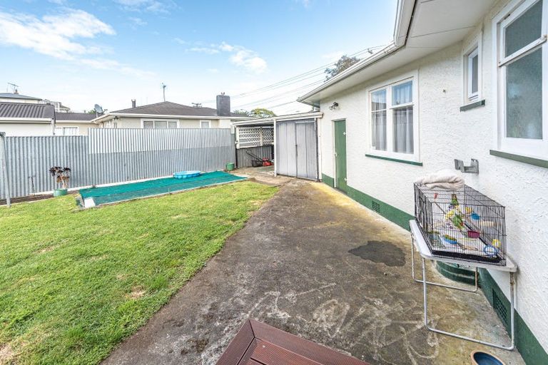 Photo of property in 43 Toi Street, Tawhero, Whanganui, 4501