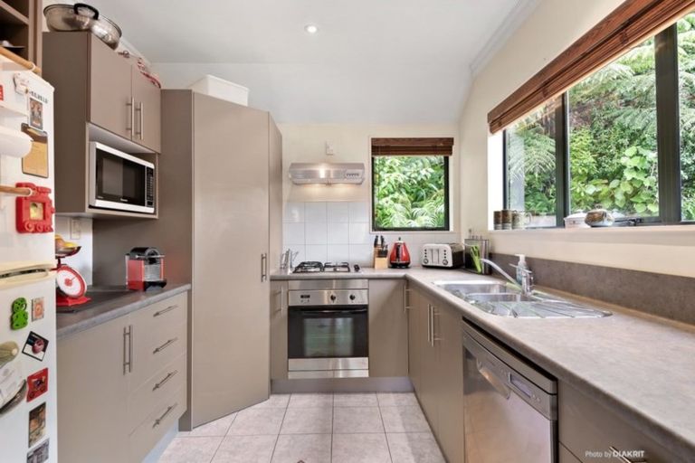 Photo of property in 30 Futuna Close, Karori, Wellington, 6012