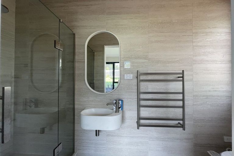 Photo of property in 15a Benders Avenue, Hillcrest, Auckland, 0627