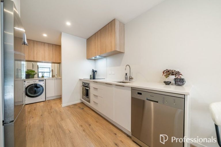 Photo of property in 11/489 Riverside Drive, Fairfield, Lower Hutt, 5011