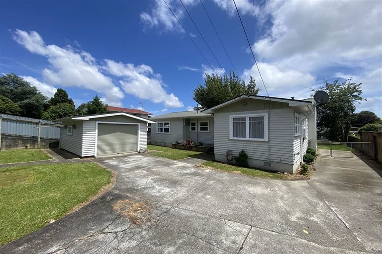 Photo of property in 18 The Avenue, Levin, 5510
